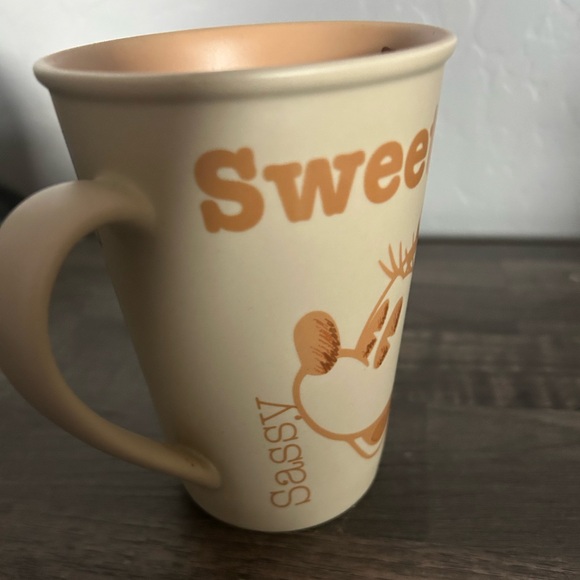 Minnie Mouse sweet sassy indomitable in charge precious sweet mug - Picture 3 of 7